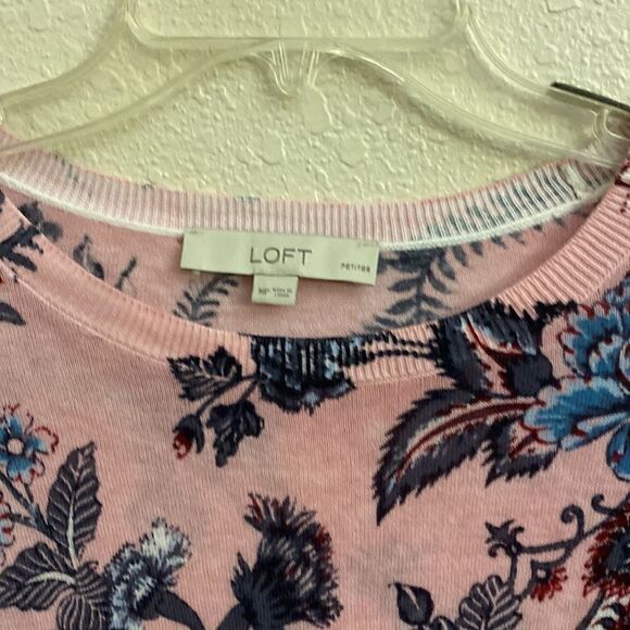 LOFT PINK FLORAL PINKS AND BLUES LONG SLEEVE!! - Picture 3 of 5